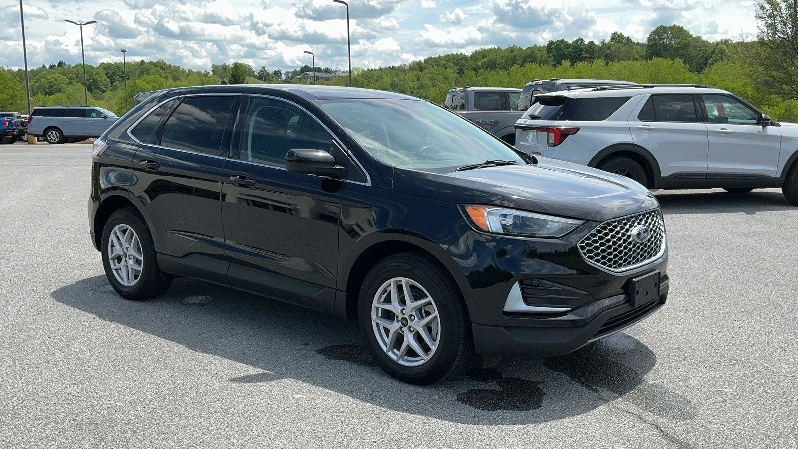 Certified 2023 Ford Edge SEL AWD/4WD image 5
