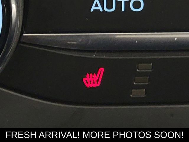 Certified 2021 Ford EcoSport SE image 25