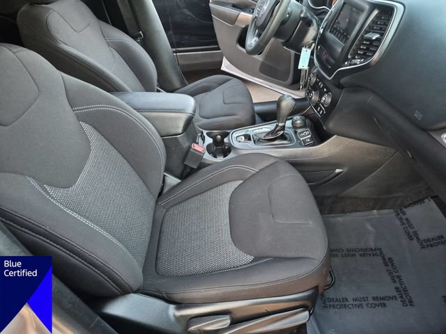 Used 2020 Jeep Cherokee Latitude AWD/4WD image 33