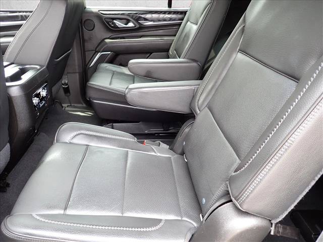 Used 2021 GMC Yukon Denali w/ Denali Premium Package AWD/4WD image 11