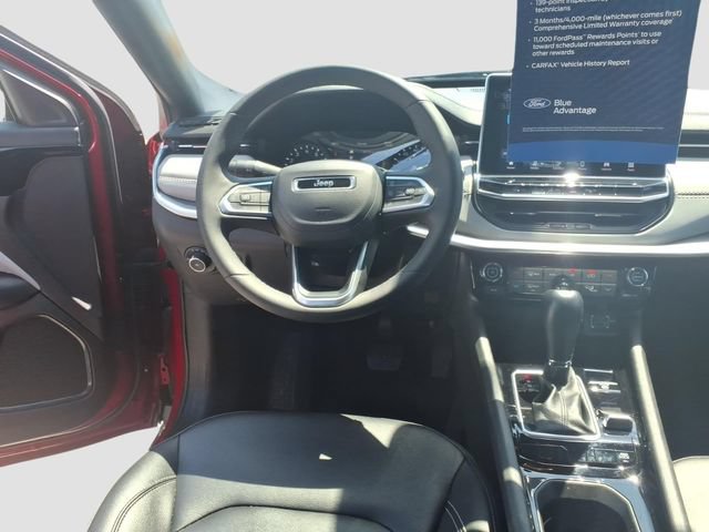 Used 2025 Jeep Compass Limited AWD/4WD image 14