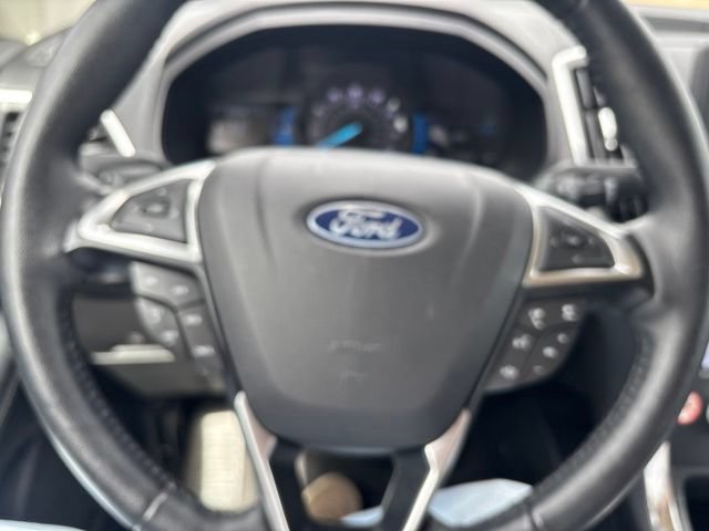 Certified 2024 Ford Edge Titanium AWD/4WD image 17