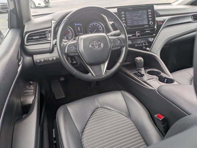 Used 2024 Toyota Camry SE image 28