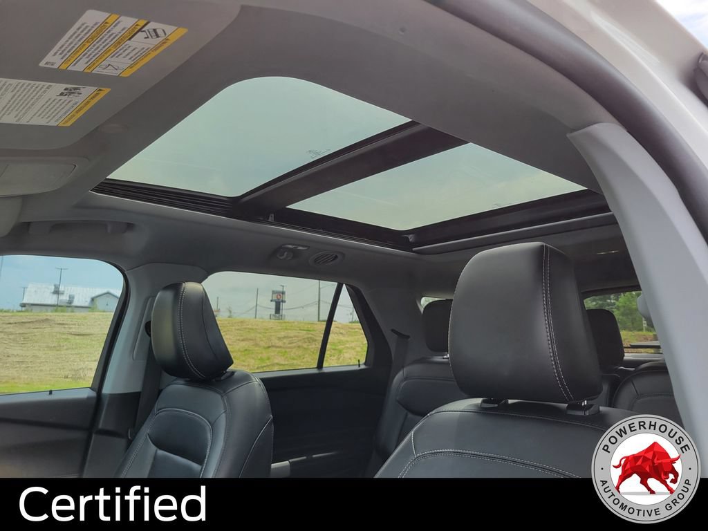 Certified 2021 Ford Explorer XLT w/ Equipment Group 202A RWD image 25