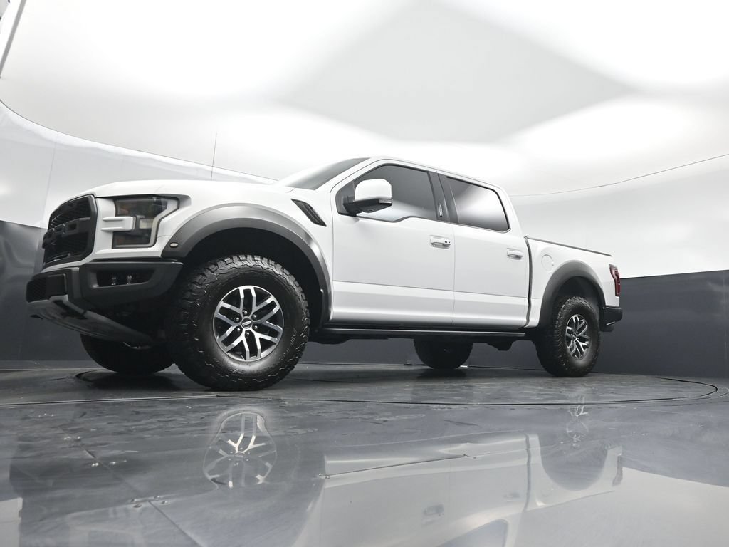 Certified 2018 Ford F150 Raptor w/ Equipment Group 802A Luxury AWD/4WD image 43