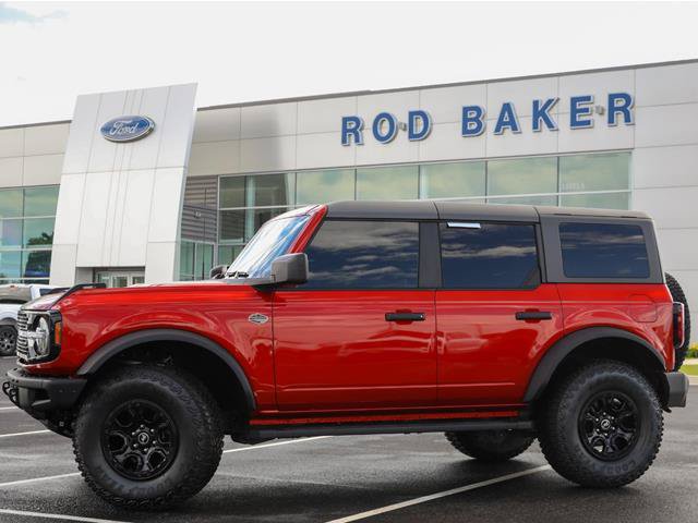 Certified 2024 Ford Bronco Wildtrak AWD/4WD image 3