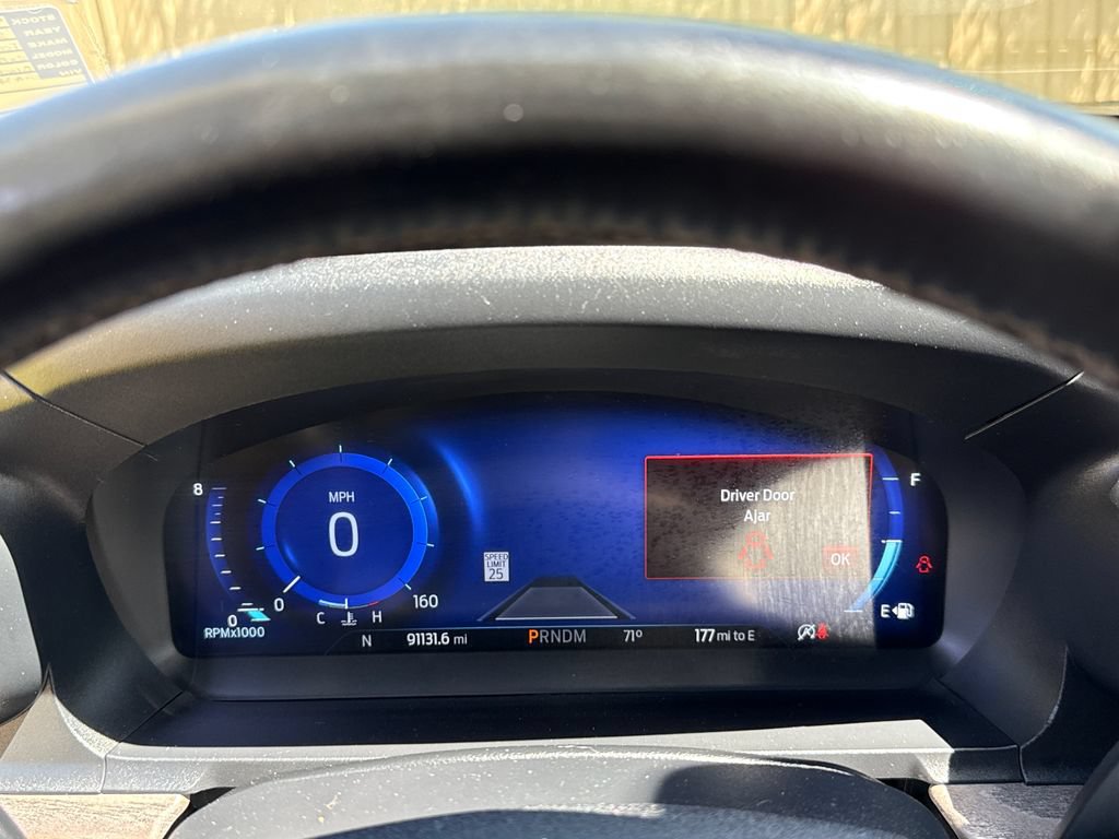 Certified 2020 Ford Explorer Platinum w/ Premium Technology Package AWD/4WD image 16