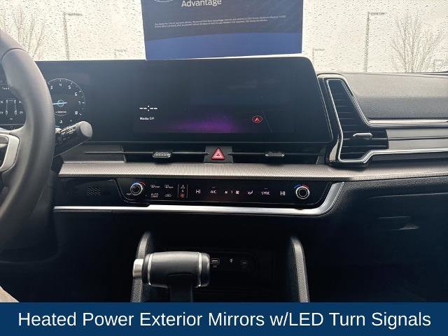 Used 2025 Kia Sportage SX image 22