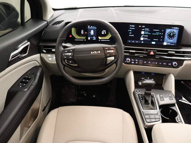 Used 2026 Kia Sportage EX FWD image 40