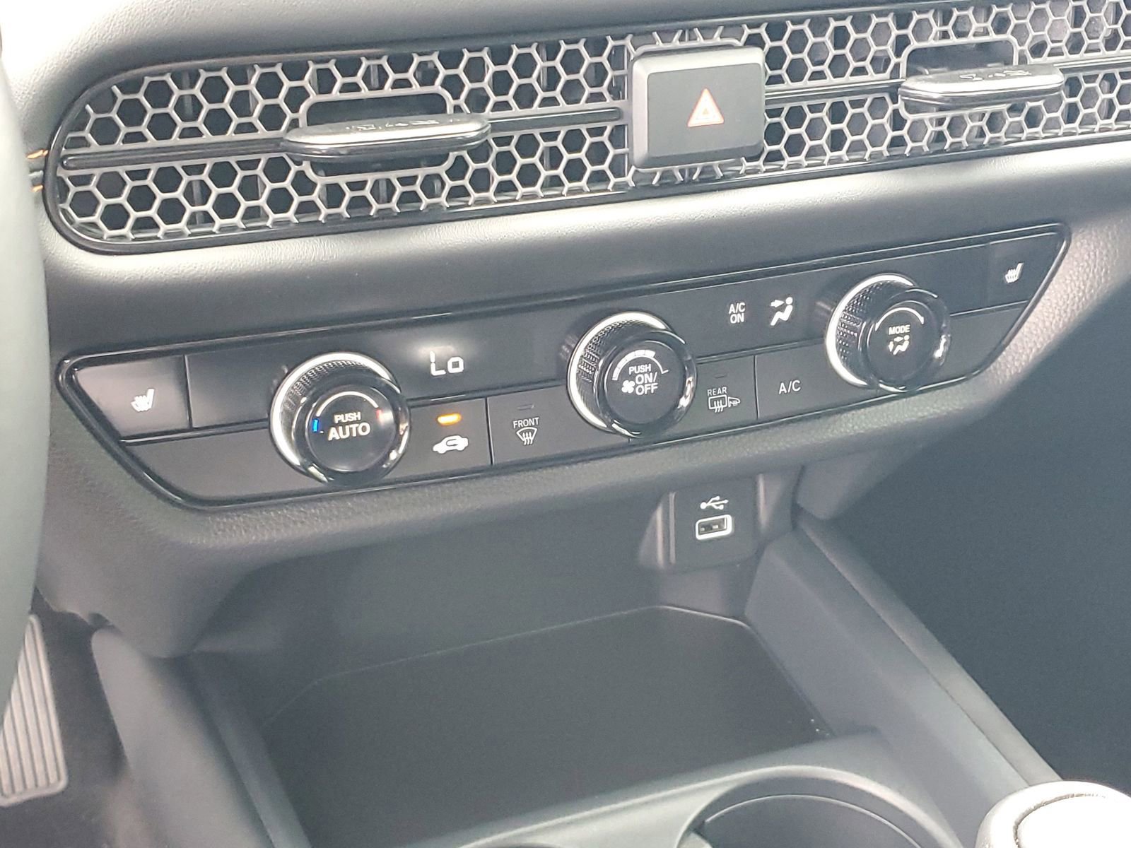 Used 2025 Honda HR-V Sport image 23