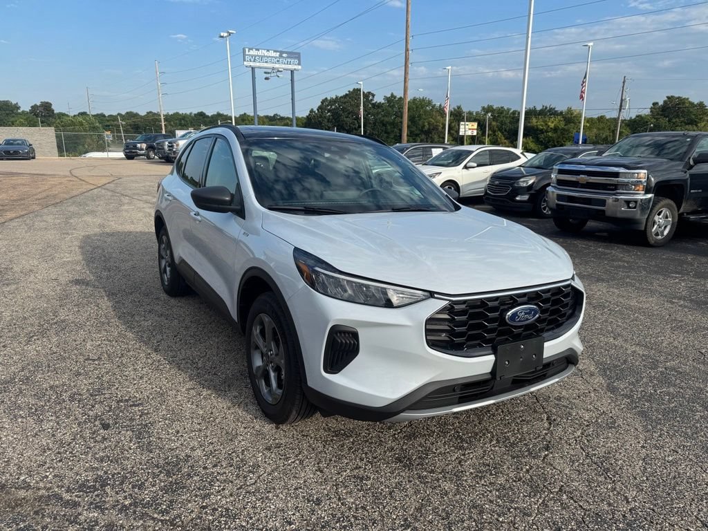 Certified 2025 Ford Escape ST-Line w/ Tech Pack #1