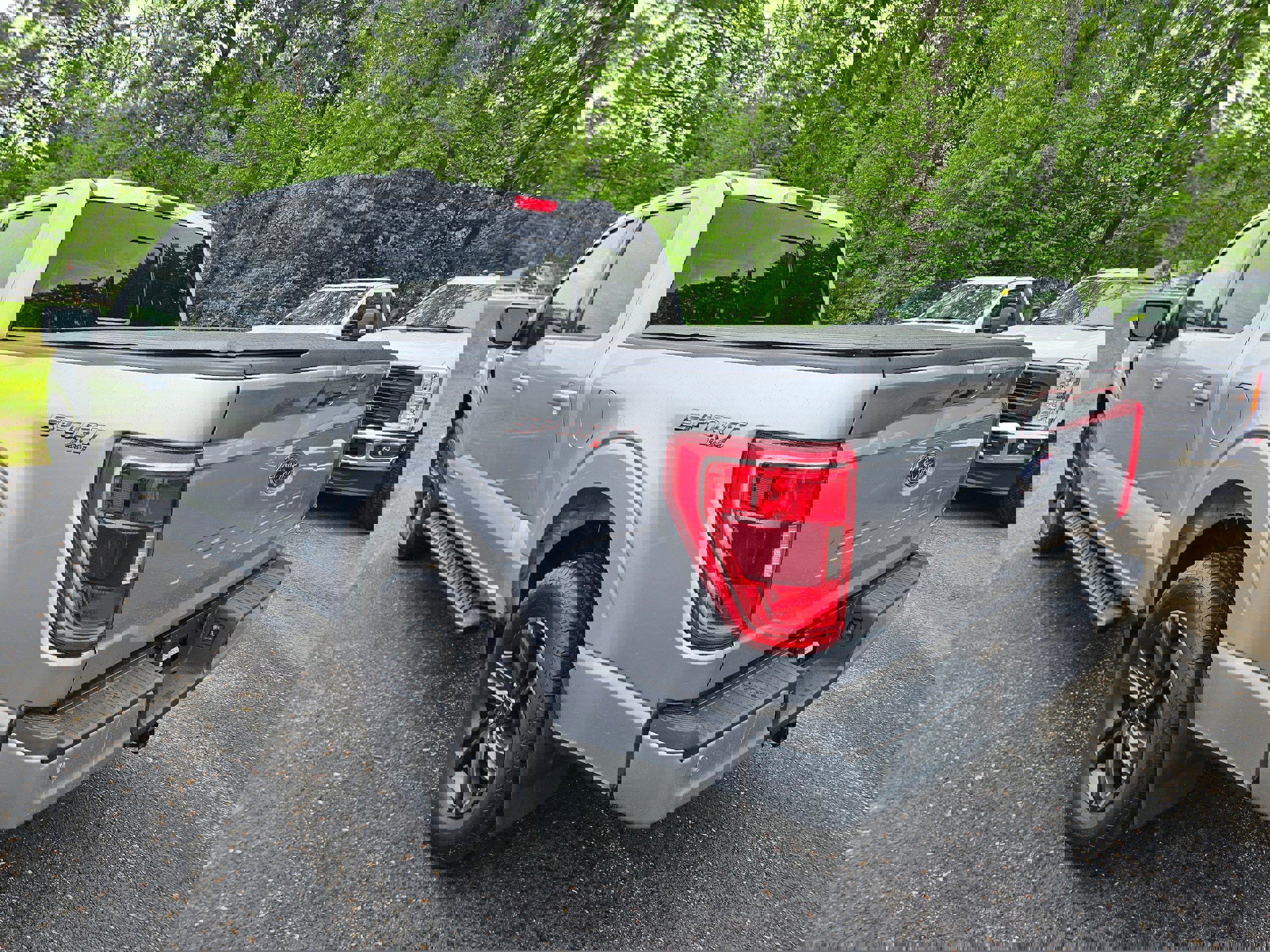 Certified 2021 Ford F150 XLT w/ Equipment Group 302A High image 8