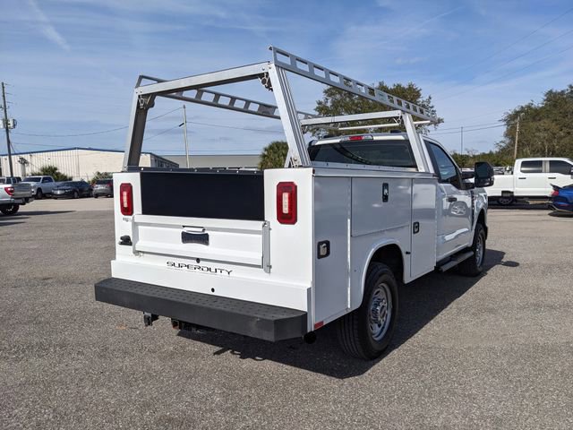 Certified 2023 Ford F250 XL w/ XL Chrome Package image 5