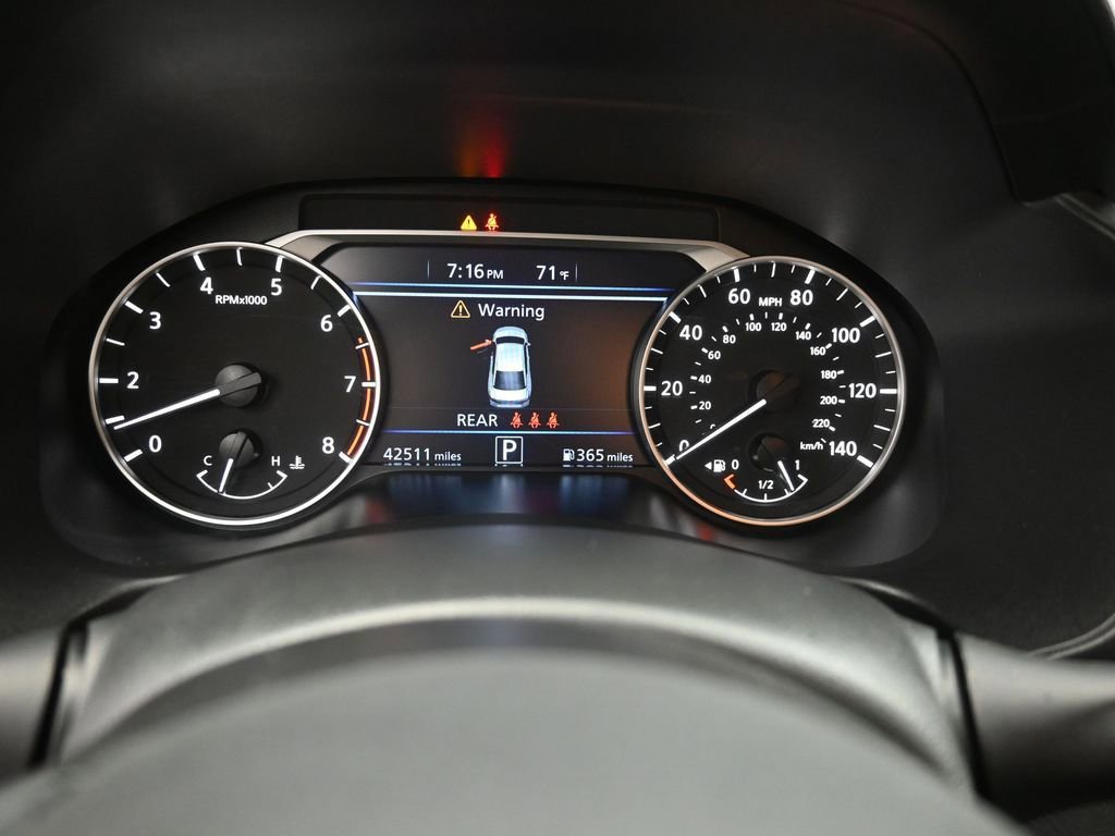 Used 2025 Nissan Altima 2.5 SV image 3