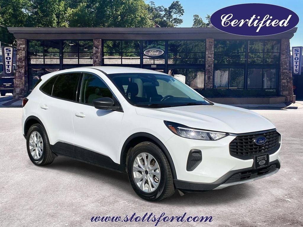 Certified 2023 Ford Escape Active w/ Cold Weather Package FWD image 1