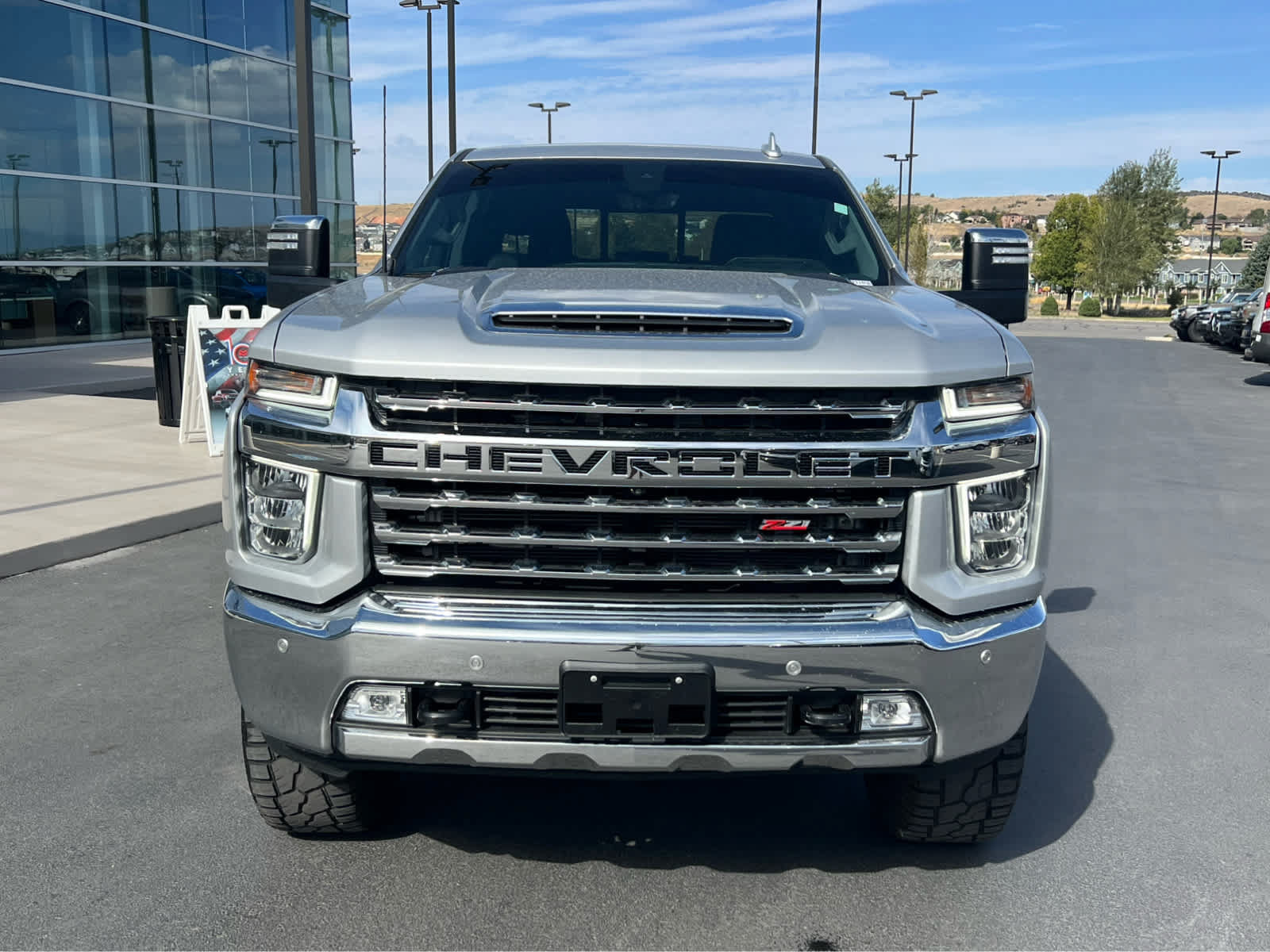 Used 2023 Chevrolet Silverado 3500 LTZ w/ LTZ Plus Package AWD/4WD image 3