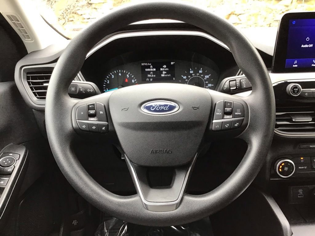 Certified 2022 Ford Escape SE image 16