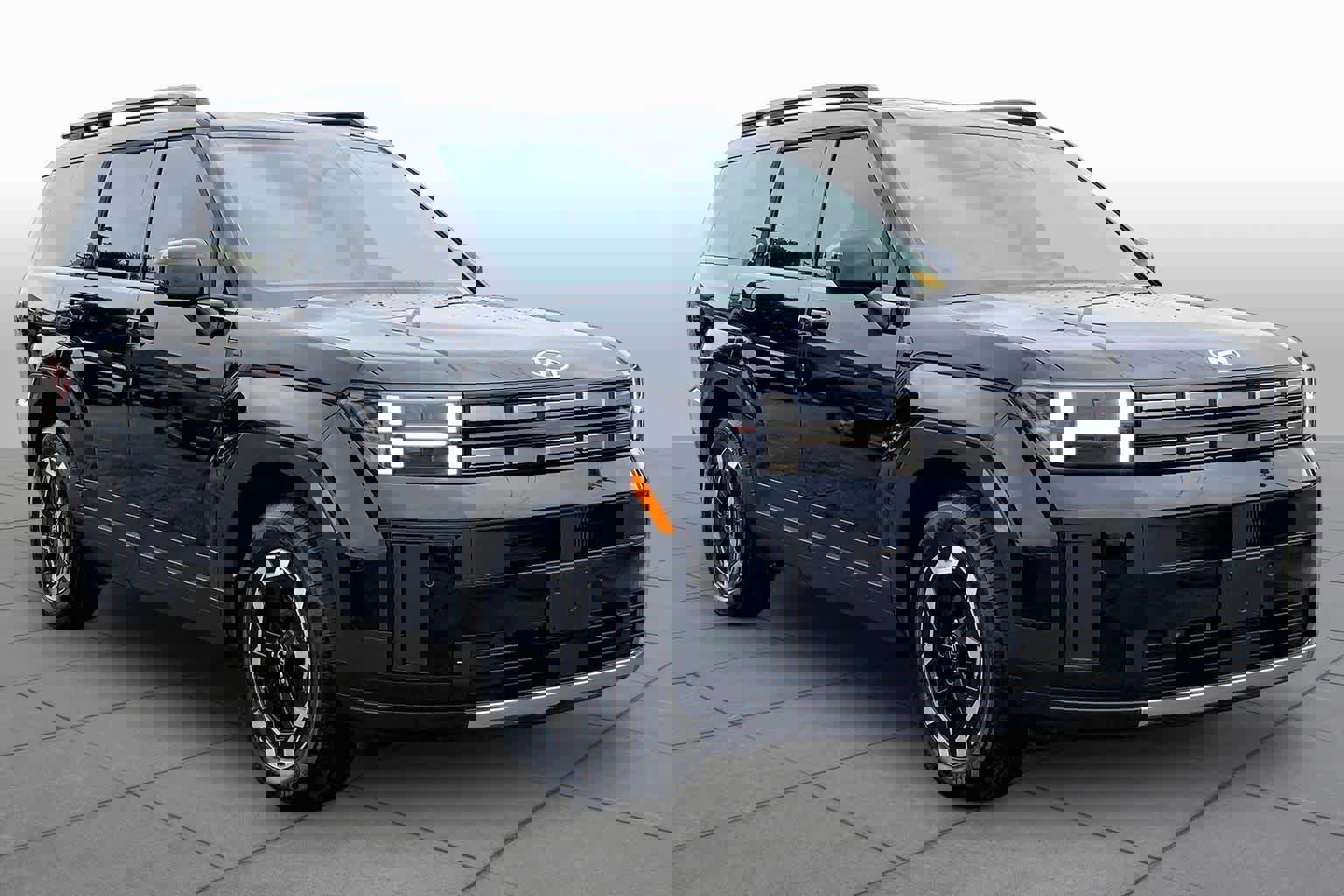 Used 2026 Hyundai Santa Fe SEL image 3