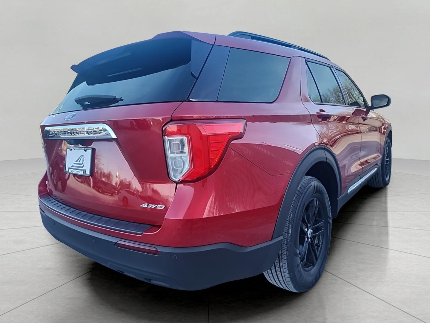 Certified 2022 Ford Explorer XLT image 8