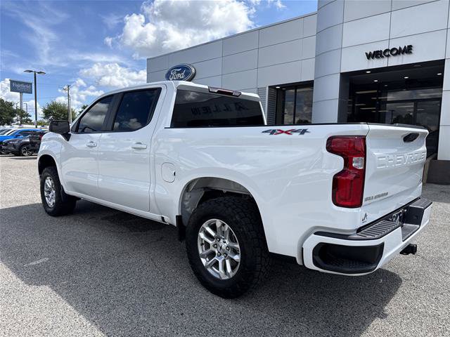 Used 2025 Chevrolet Silverado 1500 RST AWD/4WD image 12