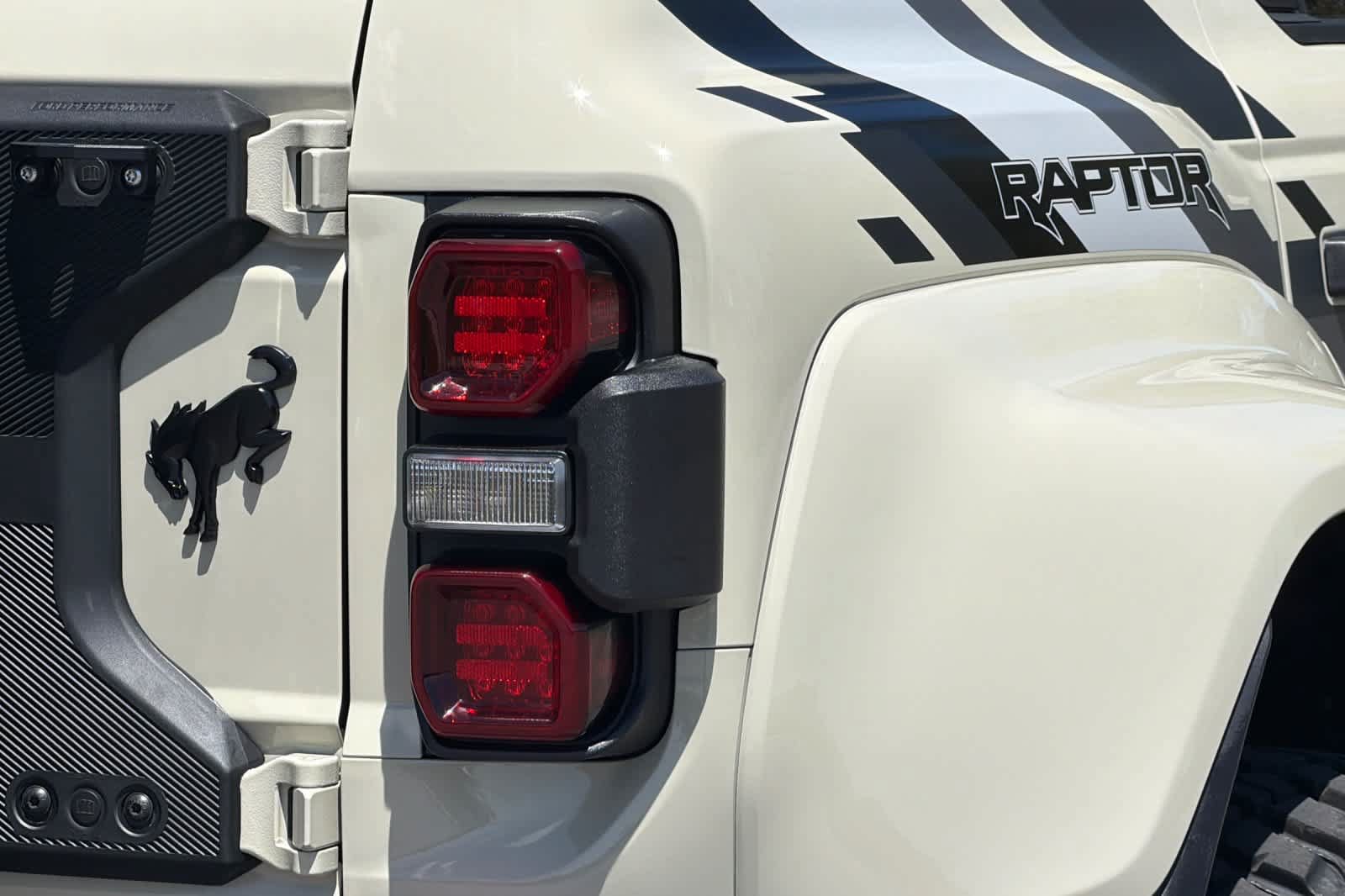 Certified 2026 Ford Bronco Raptor AWD/4WD image 28
