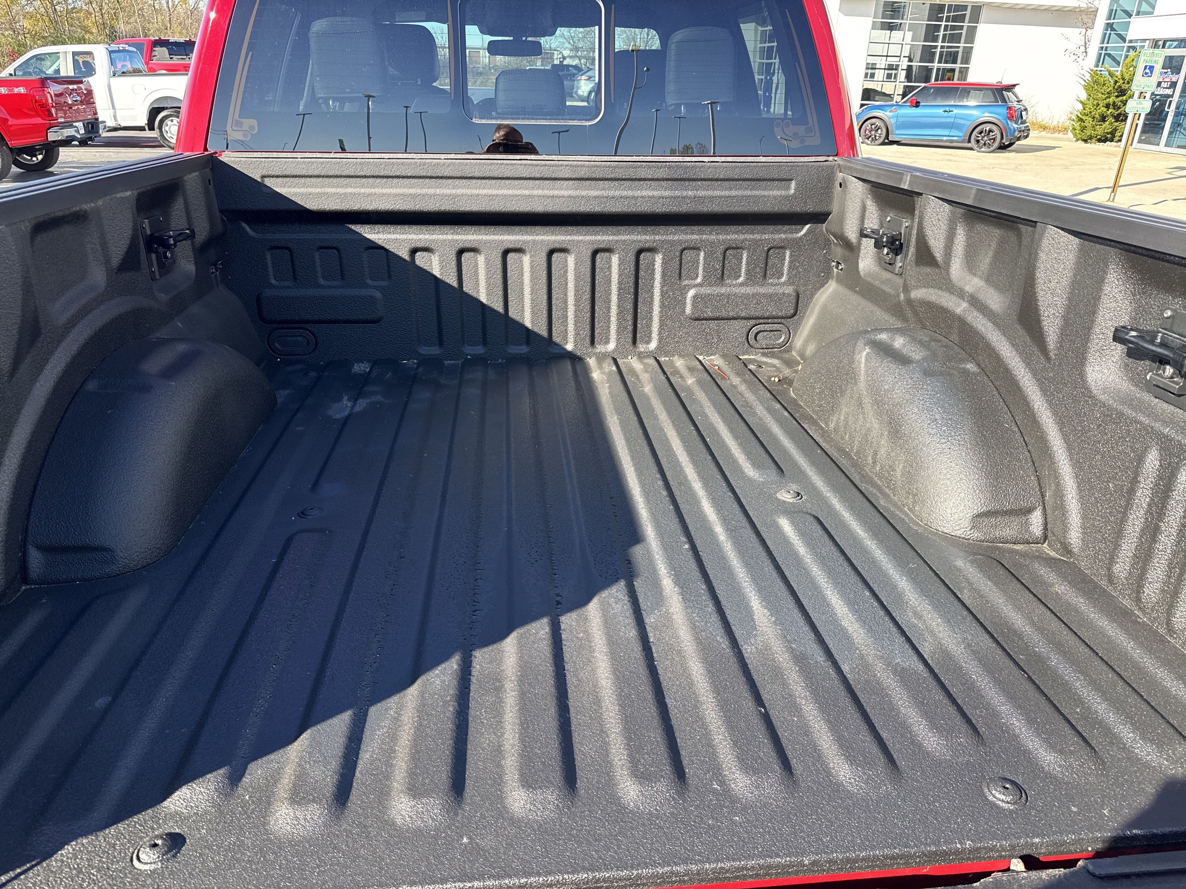 Certified 2022 Ford F150 Lariat w/ Equipment Group 502A High image 22