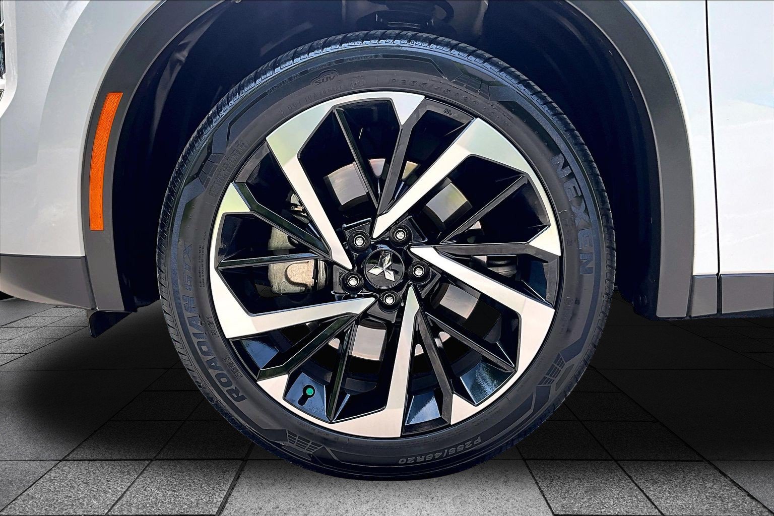 Used 2022 Mitsubishi Outlander ES AWD/4WD image 8