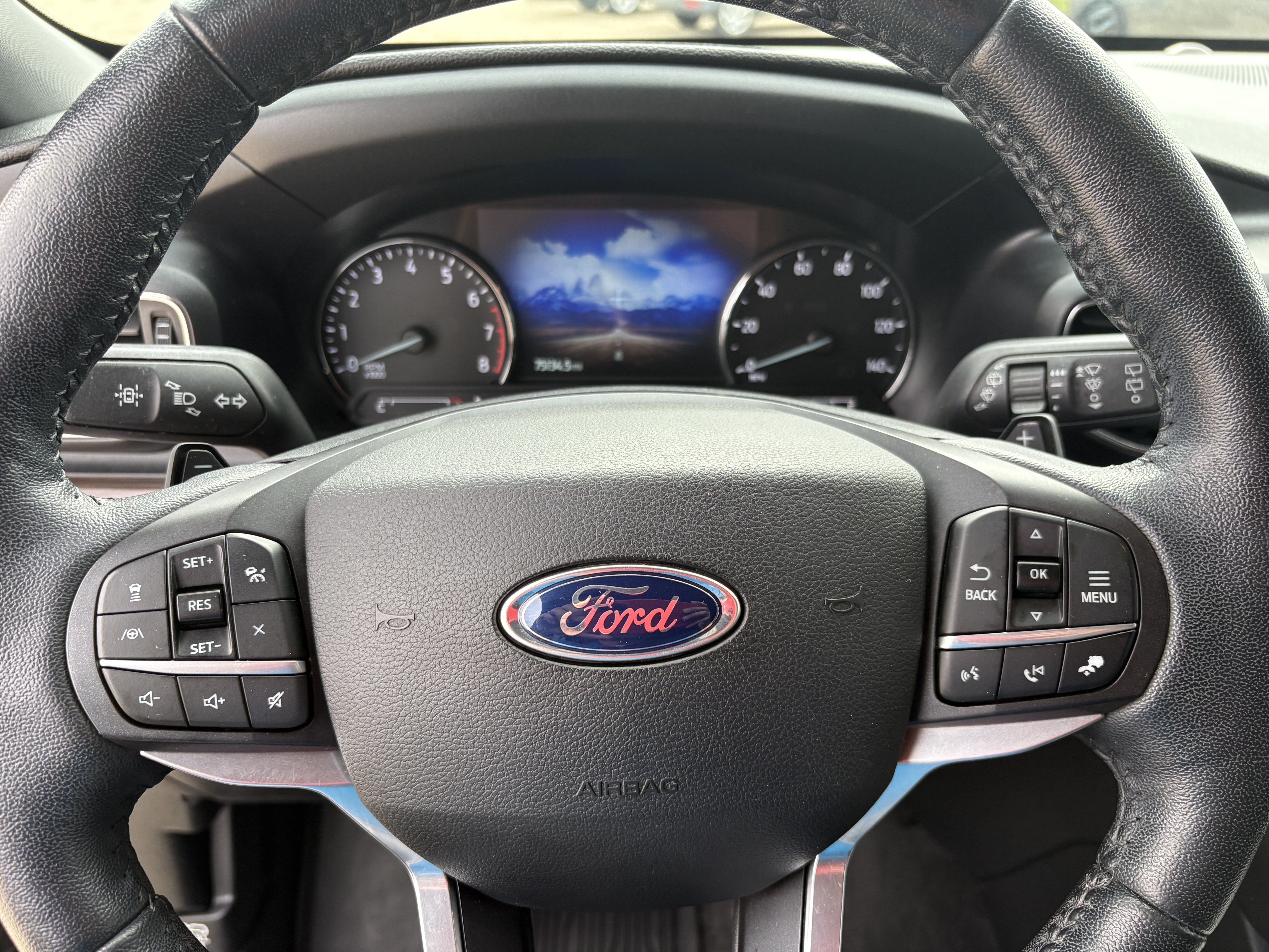 Certified 2020 Ford Explorer Limited AWD/4WD image 14