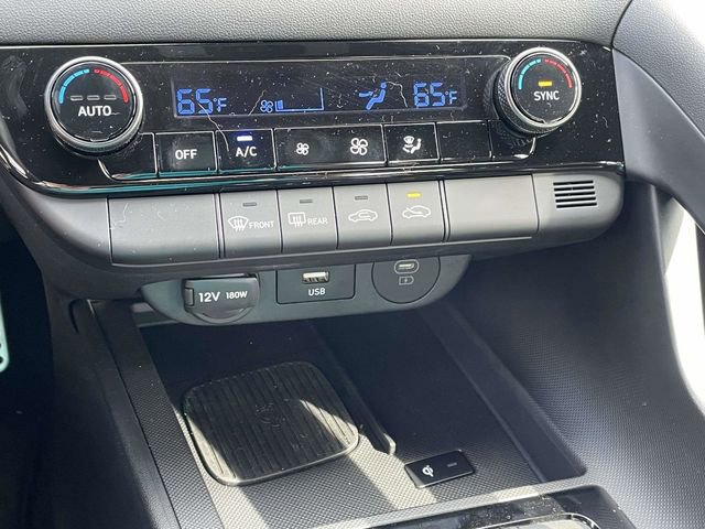 Used 2026 Hyundai Elantra Sport image 12