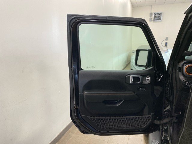 Used 2021 Jeep Gladiator Mojave AWD/4WD image 14