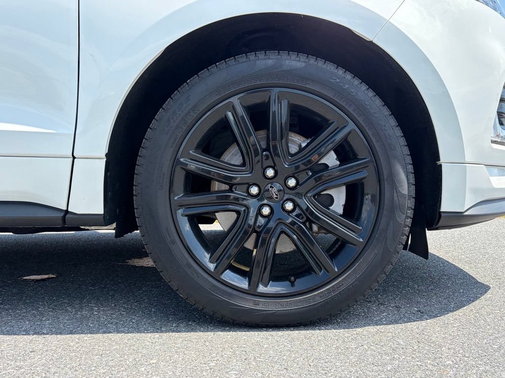 Certified 2022 Ford Edge ST-Line AWD/4WD image 17