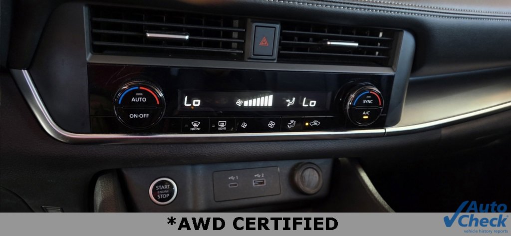 Used 2023 Nissan Rogue SV image 32