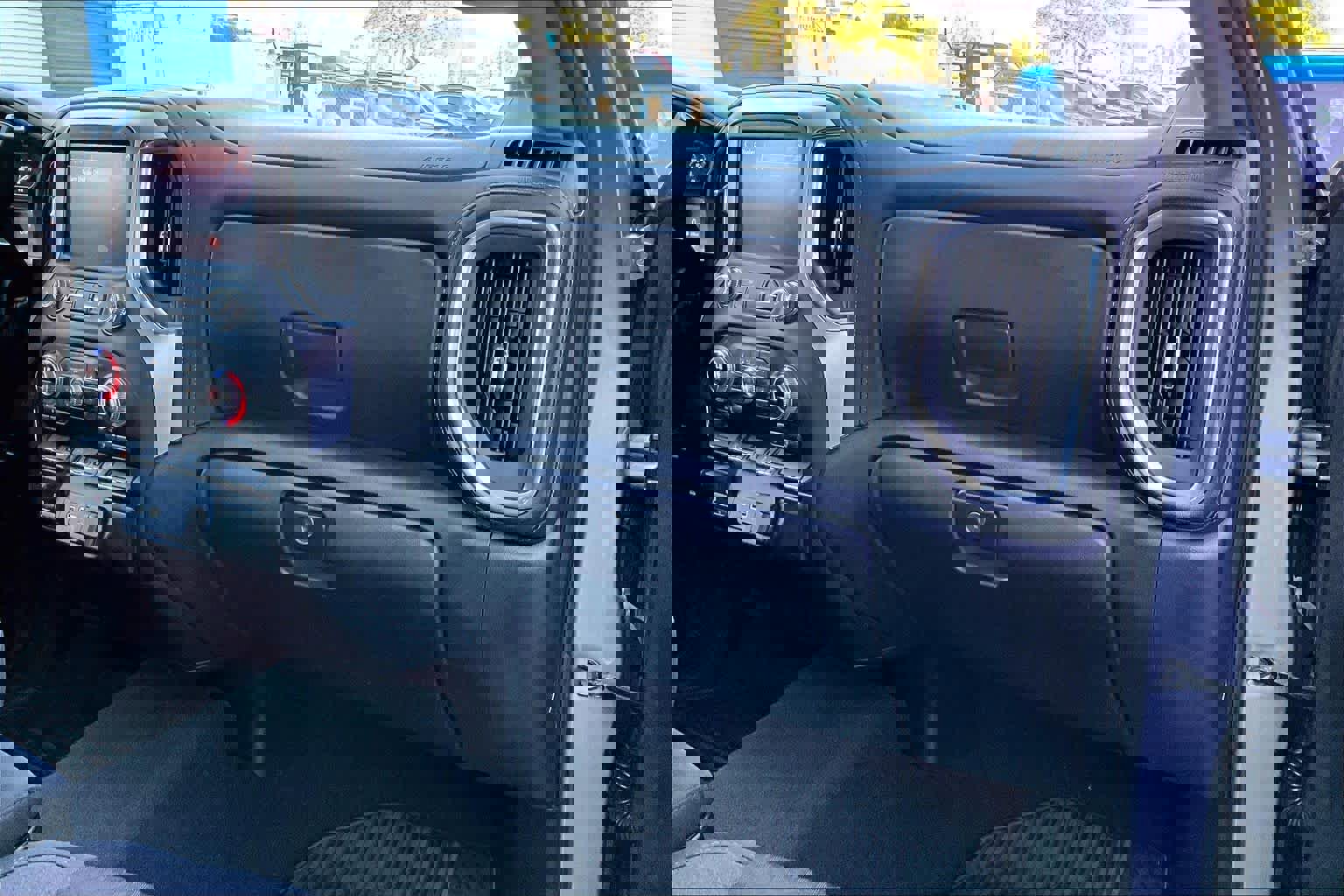 Used 2021 GMC Sierra 1500 Elevation image 19