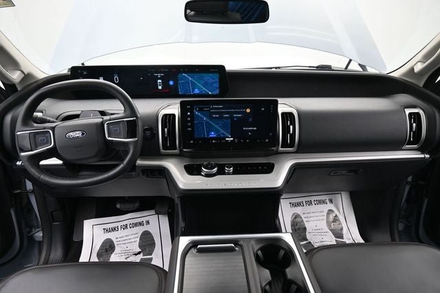 Certified 2025 Ford Expedition Active AWD/4WD image 18