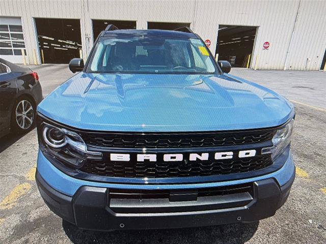 Certified 2025 Ford Bronco Sport Outer Banks w/ Outer Banks Tech Package+ AWD/4WD image 12