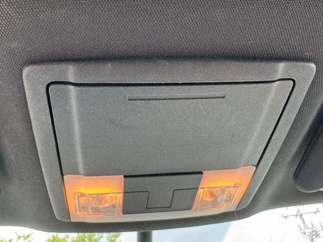 Certified 2019 Ford Explorer XLT w/ Equipment Group 202A AWD/4WD image 34