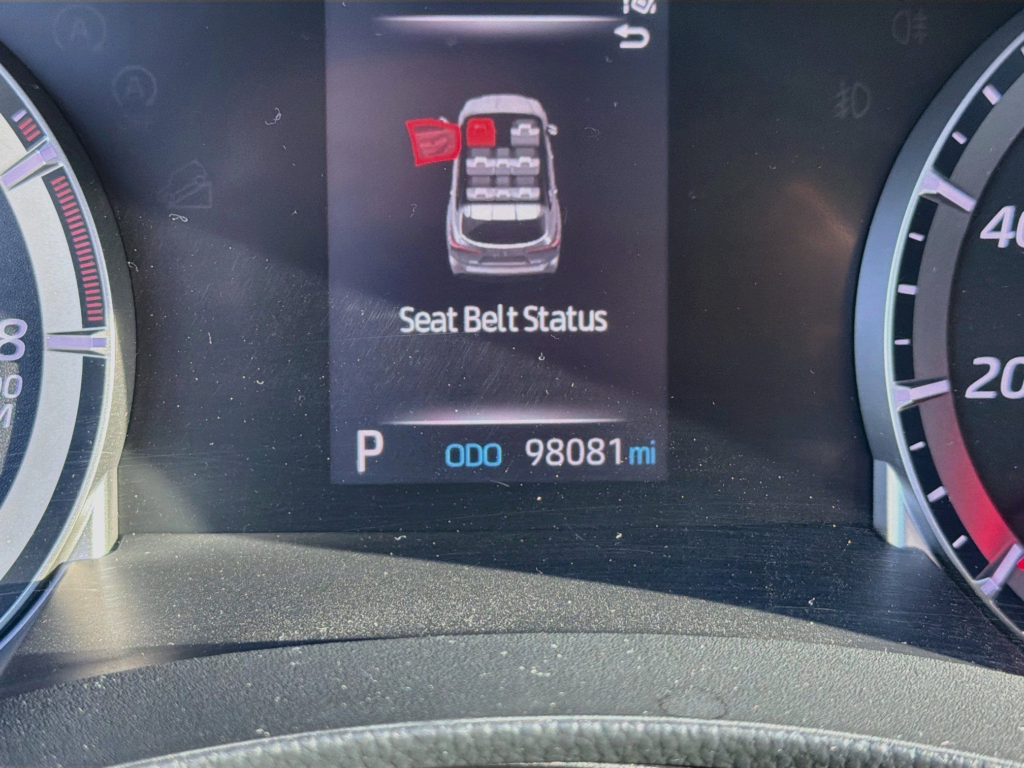 Used 2021 Toyota Highlander L FWD image 12