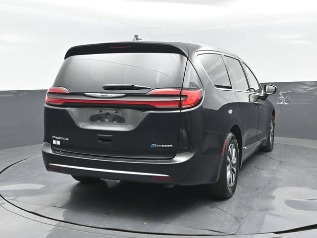 Used 2023 Chrysler Pacifica Limited FWD image 20