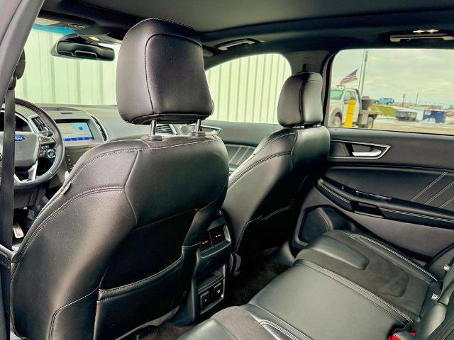 Certified 2020 Ford Edge ST w/ Cold Weather Package image 12