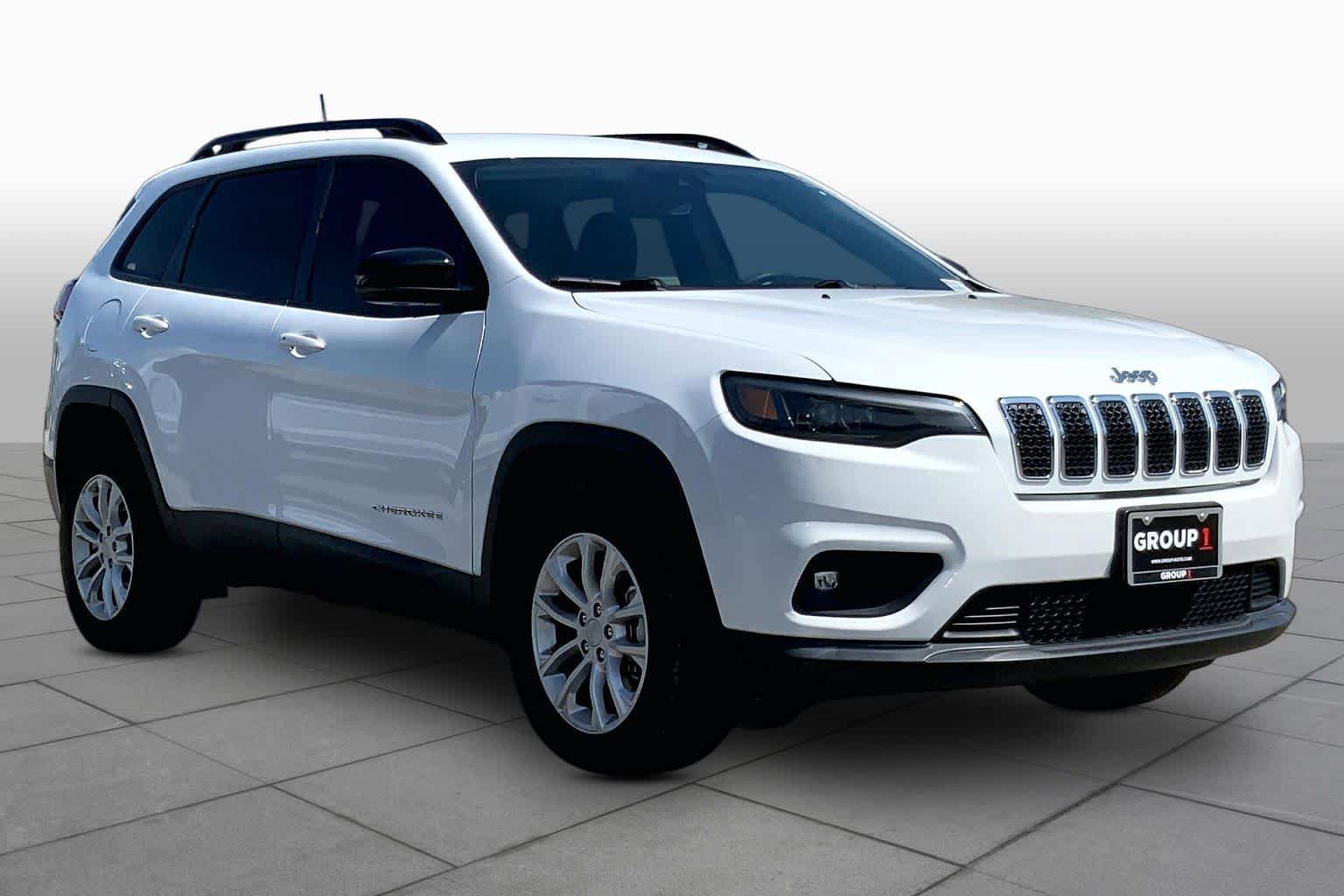 Used 2022 Jeep Cherokee Latitude Lux AWD/4WD image 5