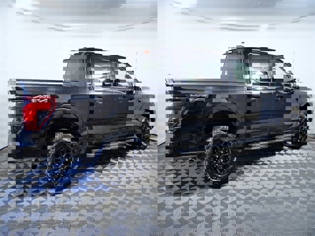 Certified 2024 Ford F150 XLT w/ XLT Black Appearance Package image 8