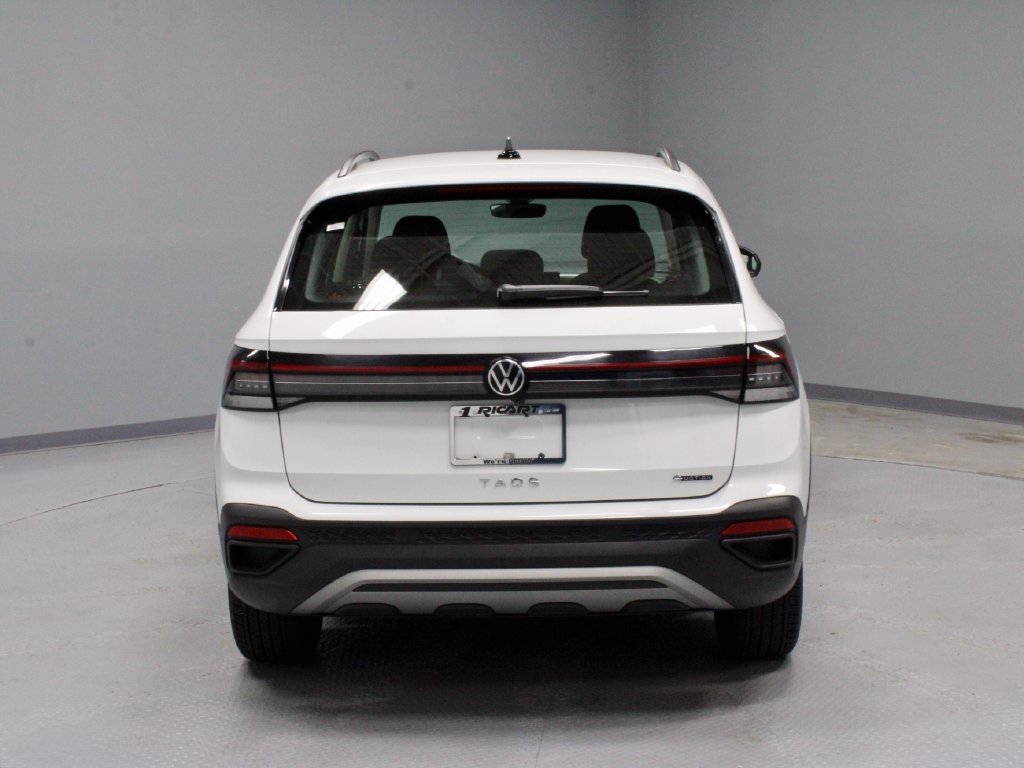 Used 2025 Volkswagen Taos S AWD/4WD image 10