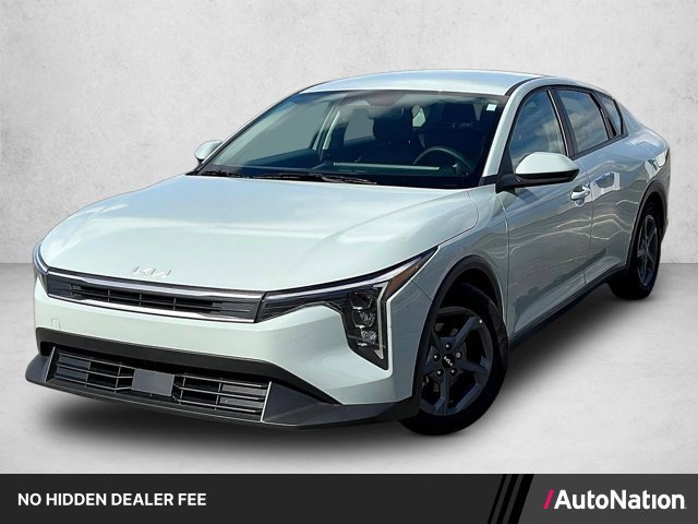 Used 2025 Kia K4 FWD image 1