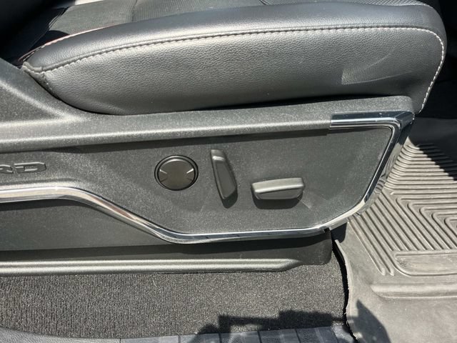 Certified 2024 Ford F250 Lariat w/ Lariat Ultimate Package AWD/4WD image 29