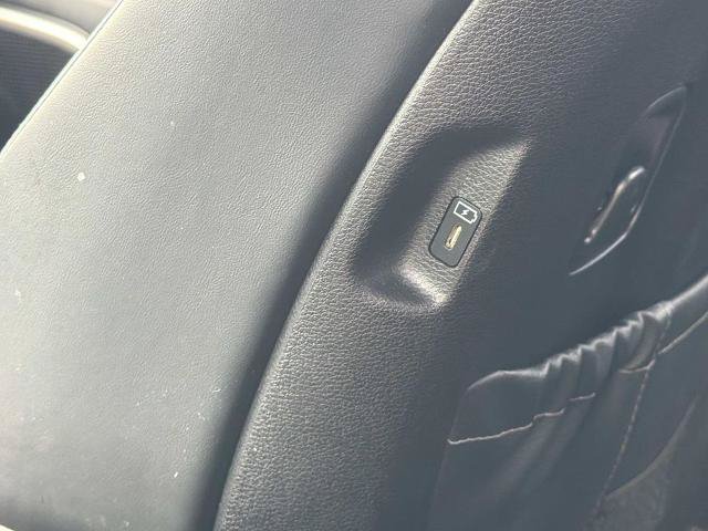 Used 2025 Kia Telluride S FWD image 22
