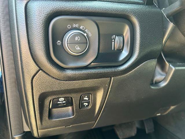 Used 2022 RAM 1500 Big Horn AWD/4WD image 17