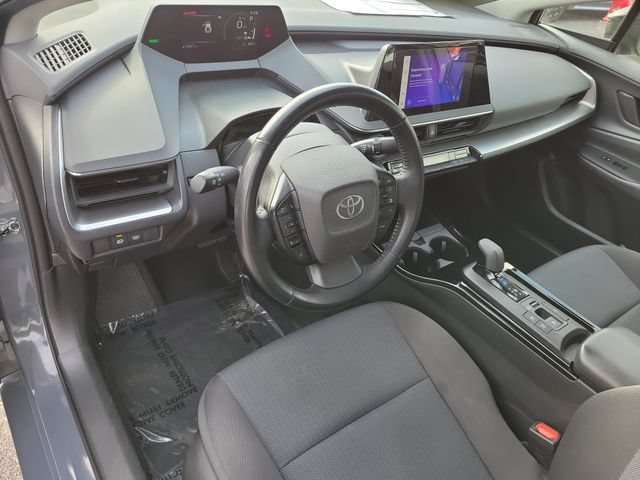 Used 2024 Toyota Prius LE FWD image 21