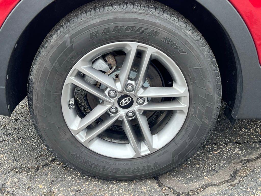 Used 2018 Hyundai Santa Fe Sport w/ 2.4L Value Package 02 AWD/4WD image 14