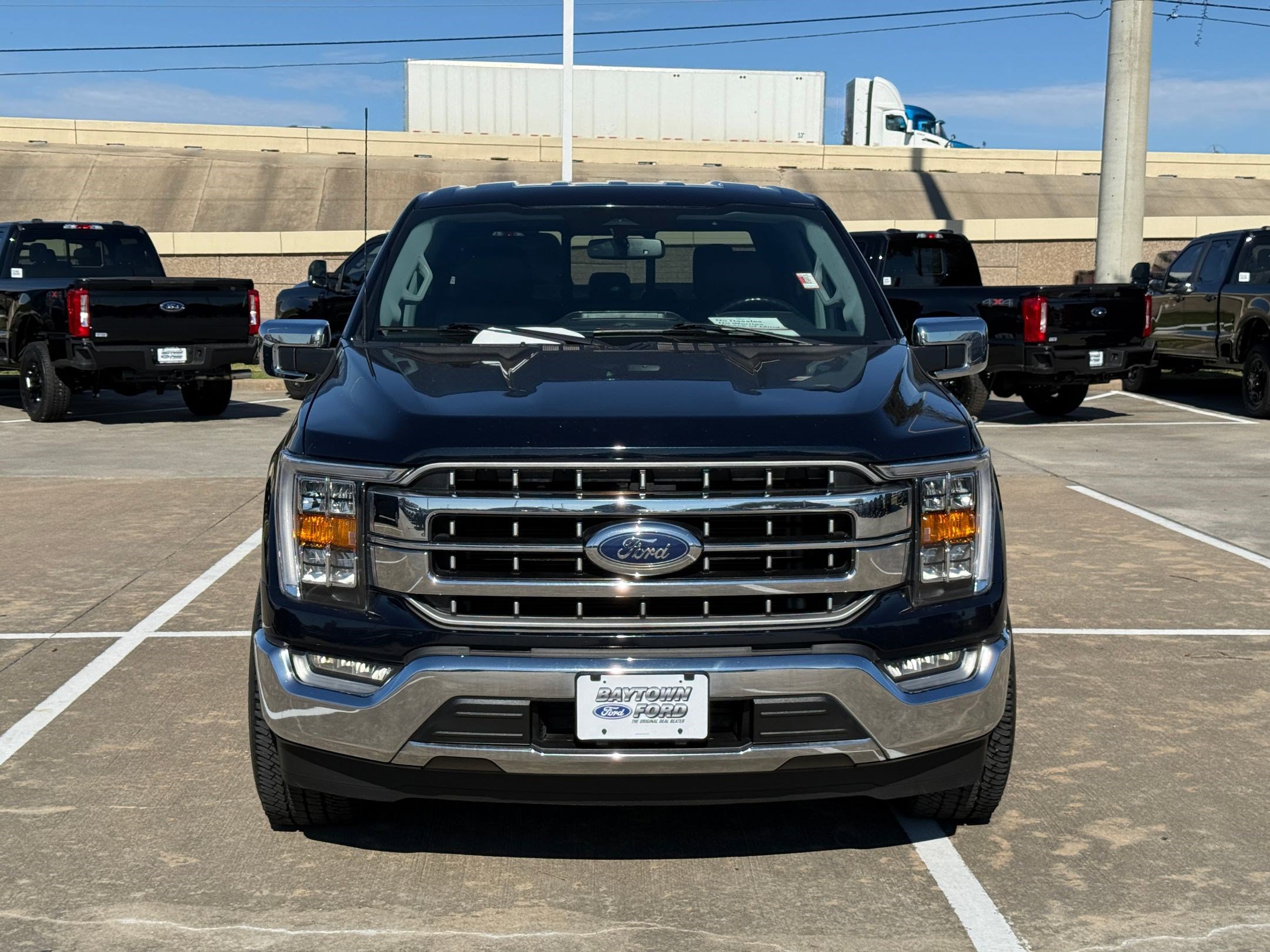 Certified 2023 Ford F150 Lariat w/ Trailer Tow Package image 6