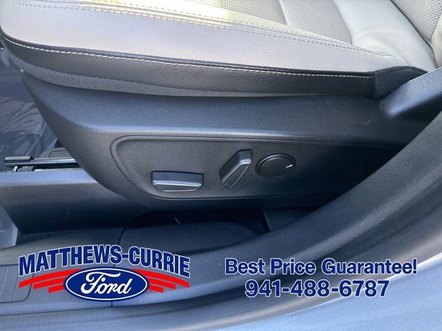 Certified 2022 Ford Escape SEL FWD image 10